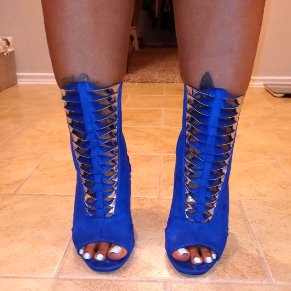Royal Blue and Silver Peep-toe Cape Robbin Heels